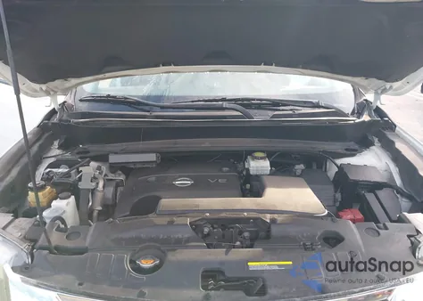 2016 Nissan Pathfinder S z USA, uszkodzony, nr VIN 5N1AR2MN9GC600452